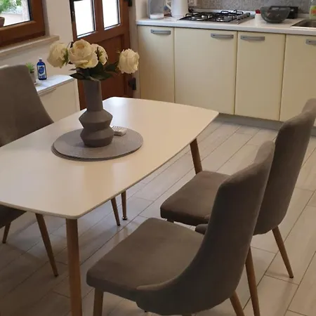 Romantic Rohreggerova * Pula