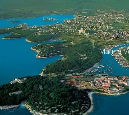 Апартаменты Romantic Rohreggerova Пула